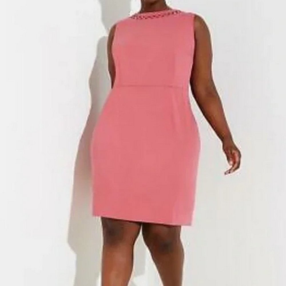 Ann Taylor LOFT Pink sleeveless Sheath Cut Out Neckline Sleeveless Dress Plus 22